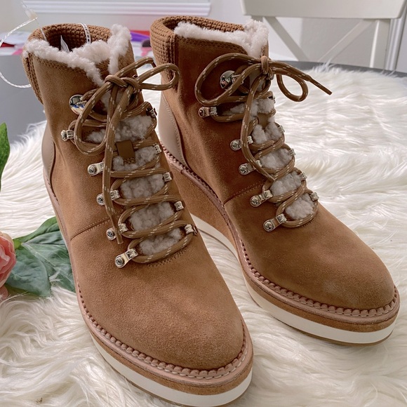 kate spade new york
Willow Suede Shearling Lined Wedge
Hiker Booties - Picture 2 of 12